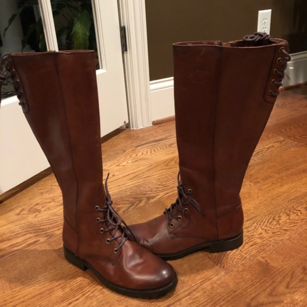Frye Natalie combat boots 8 medium